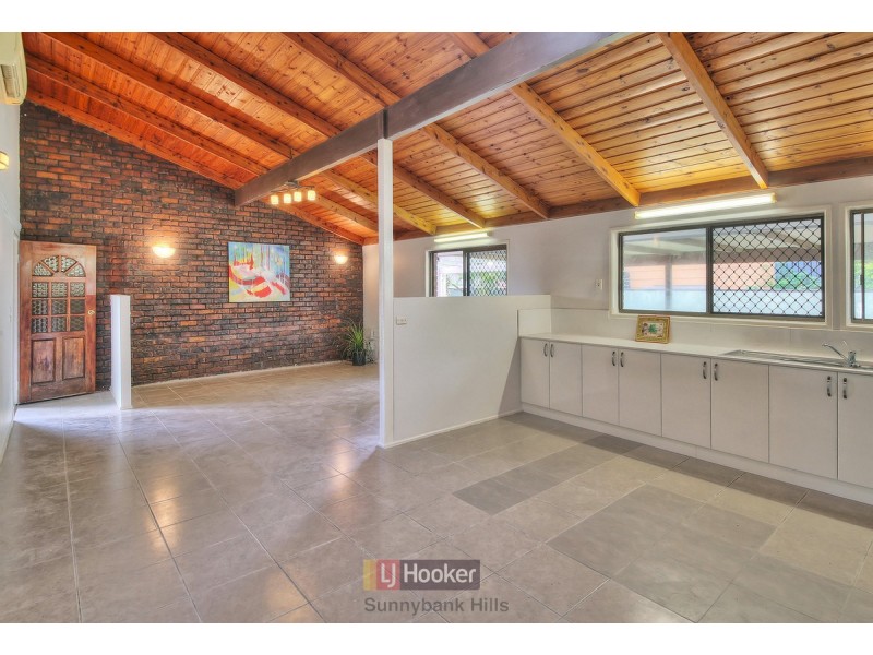 1 Fairmont Street, Runcorn QLD 4113