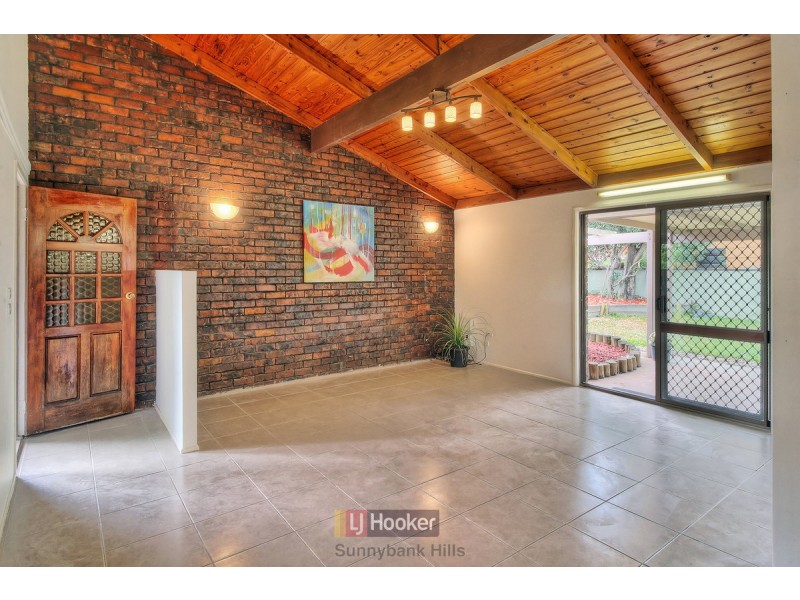 1 Fairmont Street, Runcorn QLD 4113