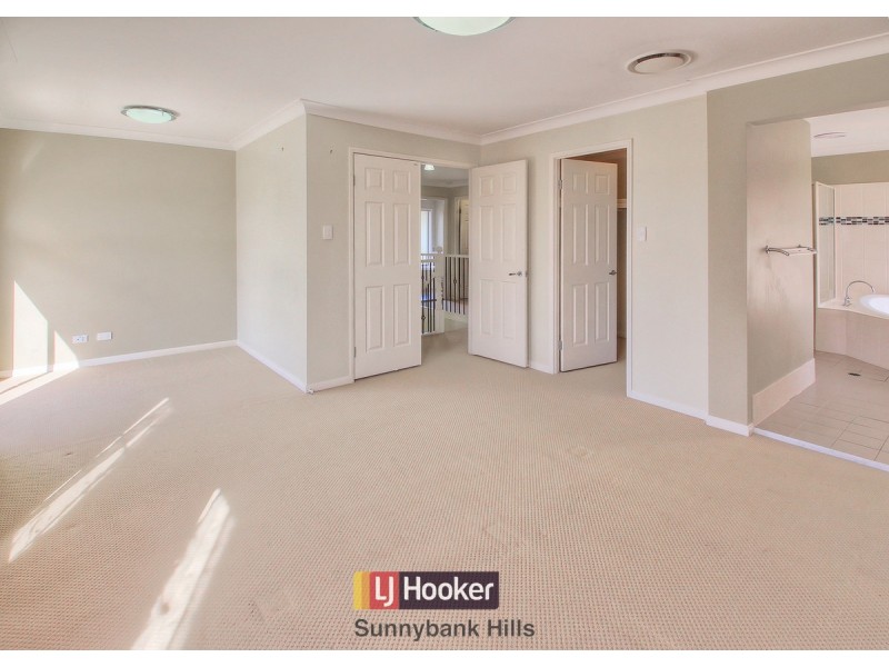 9 Naracoorte Place, Parkinson QLD 4115