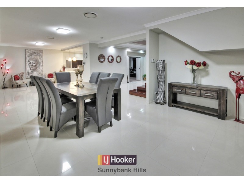 22 Willowleaf Close, Stretton QLD 4116