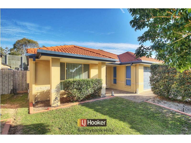 19 Naracoorte Place, Parkinson QLD 4115
