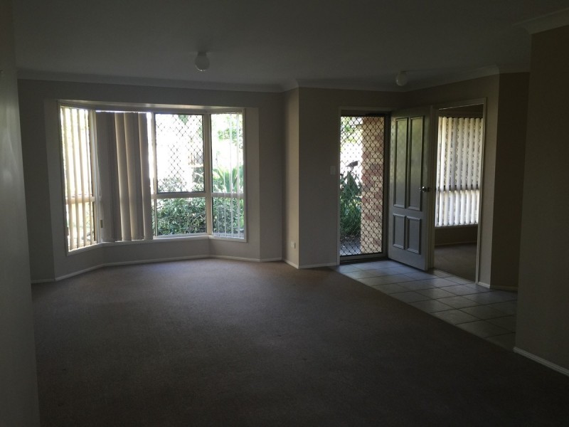 14 Moneghetti Place, Calamvale QLD 4116