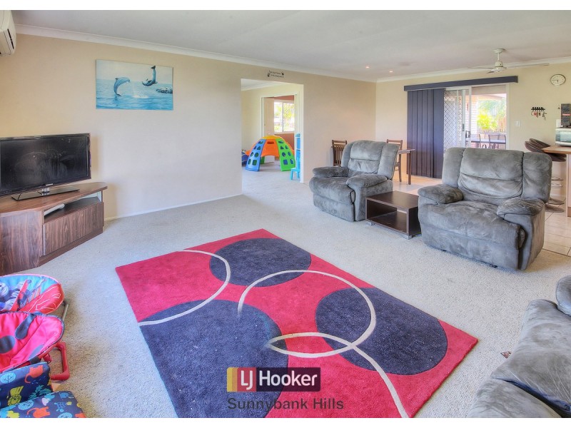 46 Owens Crescent, Regents Park QLD 4118