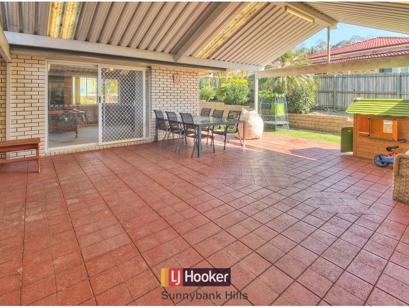 46 Owens Crescent, Regents Park QLD 4118