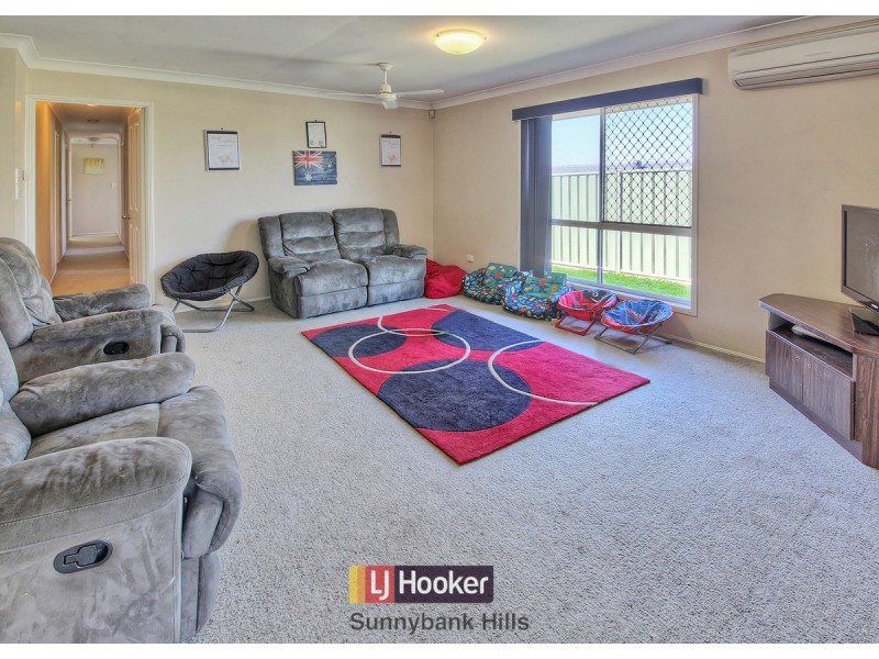 46 Owens Crescent, Regents Park QLD 4118