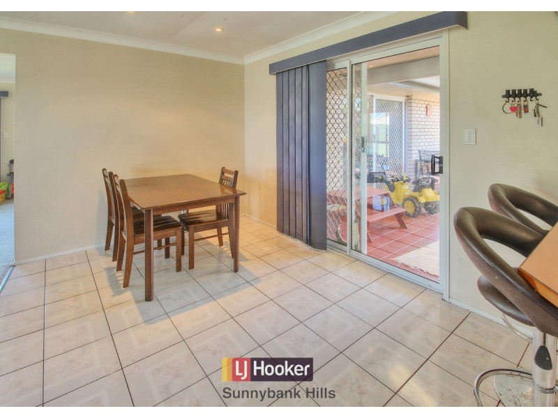 46 Owens Crescent, Regents Park QLD 4118