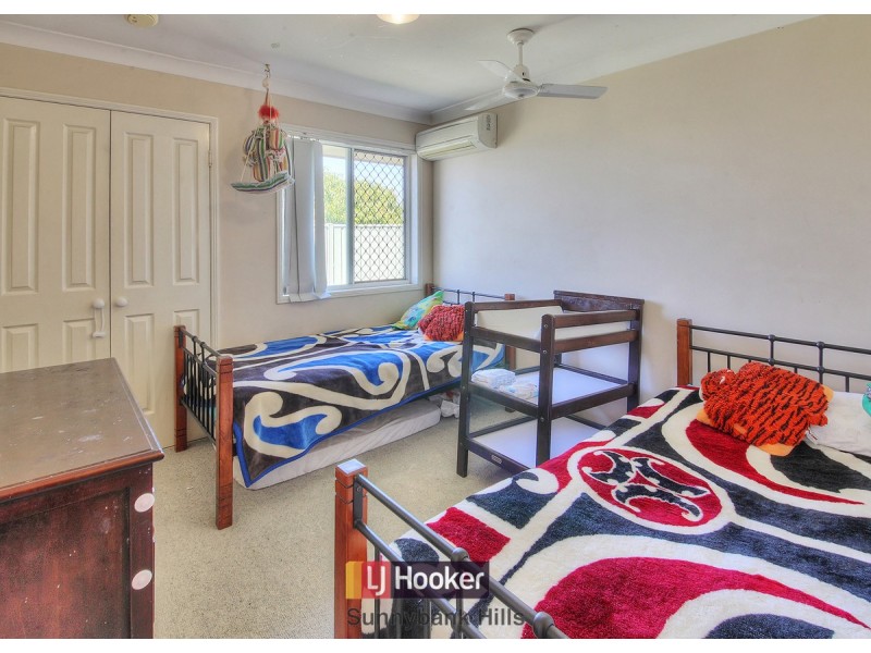 46 Owens Crescent, Regents Park QLD 4118