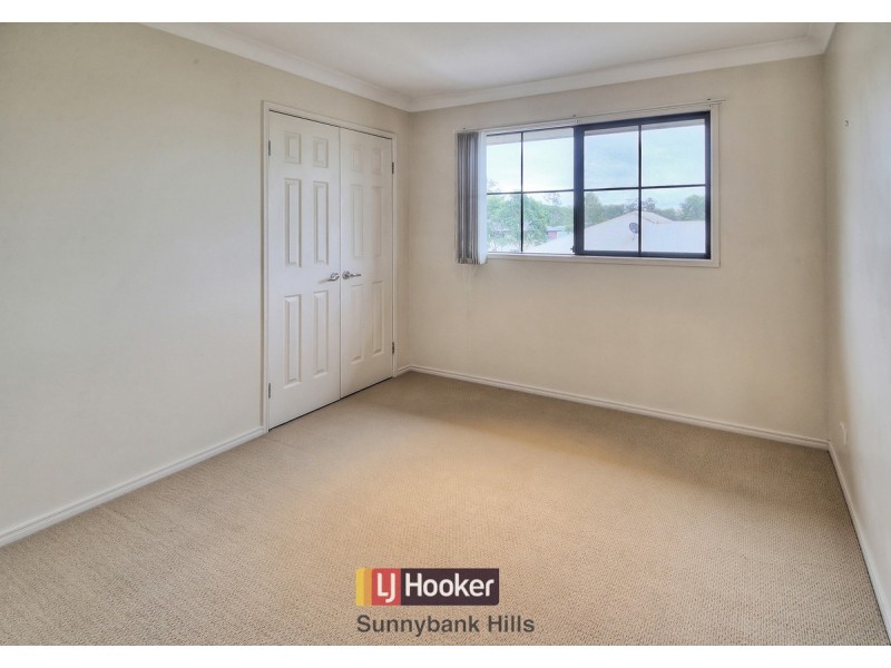 8 Lomond Place, Parkinson QLD 4115