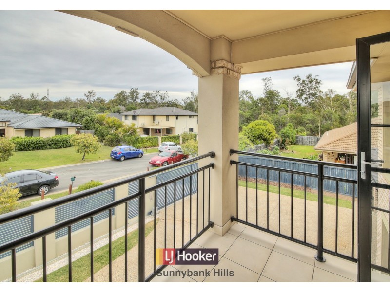 8 Lomond Place, Parkinson QLD 4115