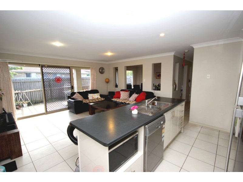 30 Hudson Street, Calamvale QLD 4116