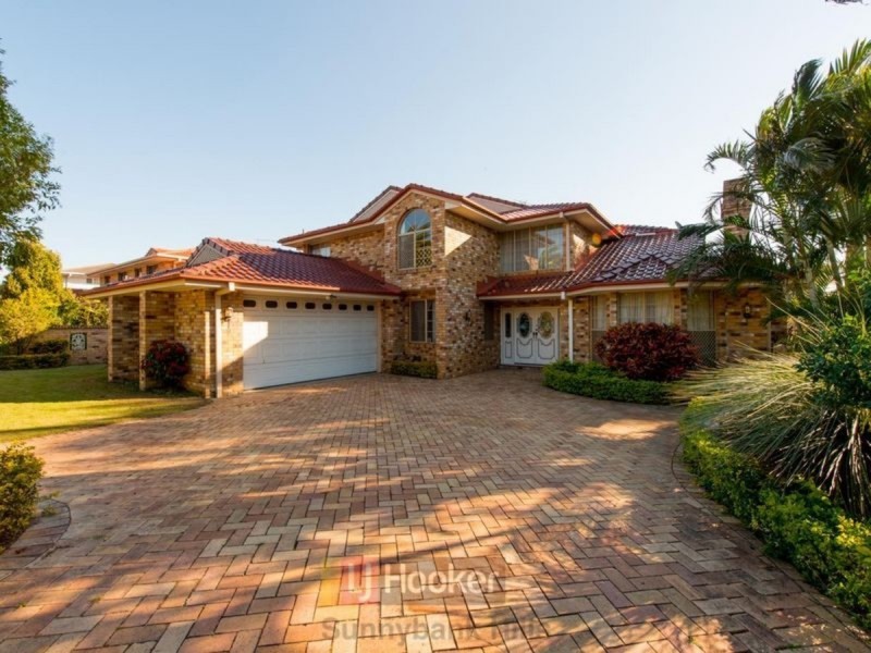 62 Lindfield Circuit, Robertson QLD 4109