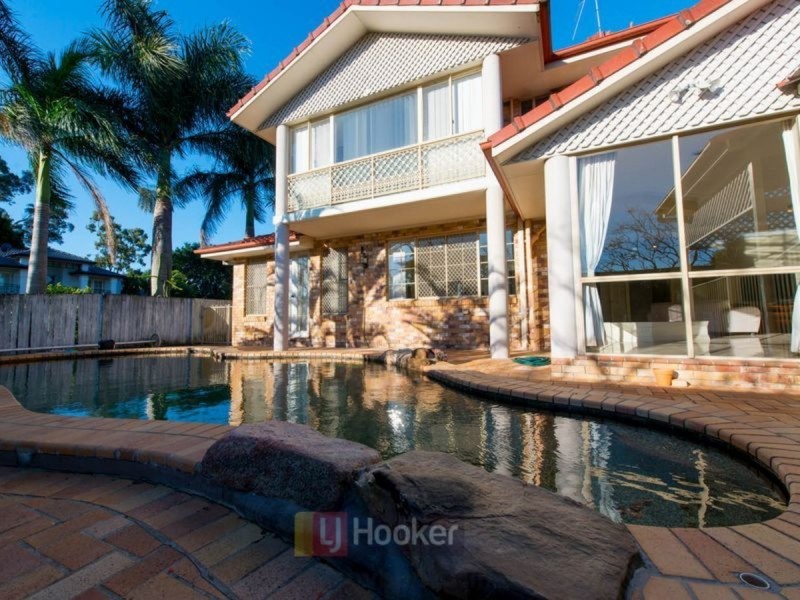 62 Lindfield Circuit, Robertson QLD 4109