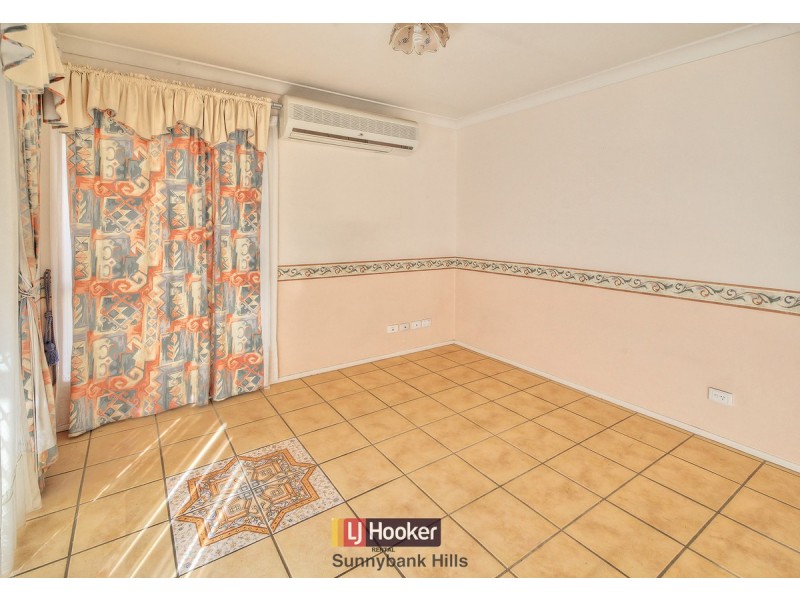 16 Housman Place, Calamvale QLD 4116
