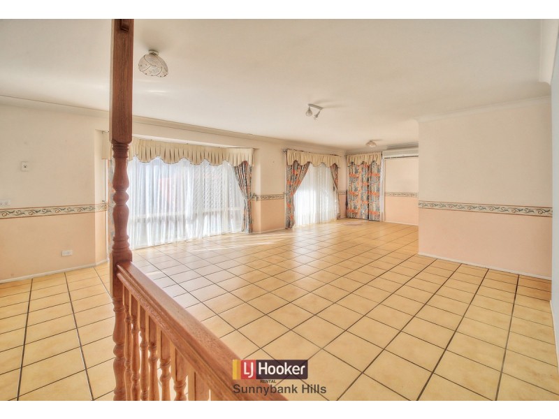 16 Housman Place, Calamvale QLD 4116