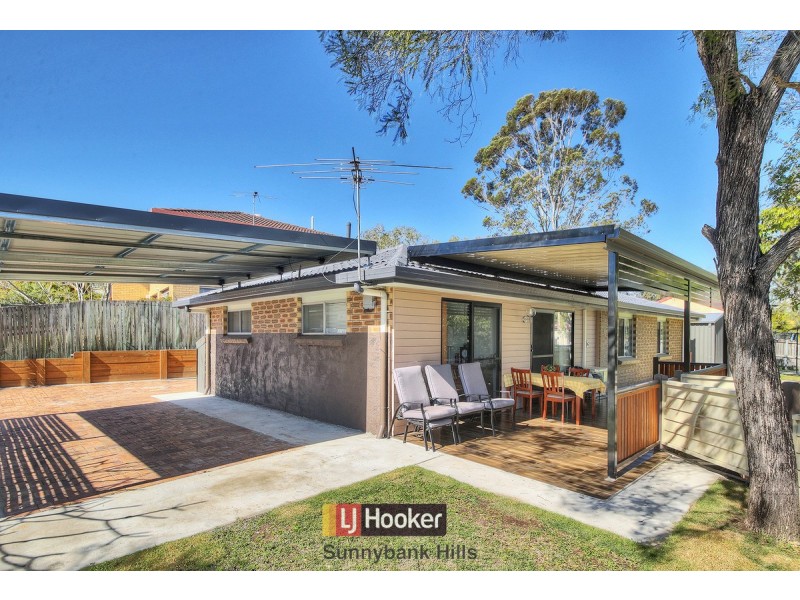 1 Landsborough Street, Rochedale South QLD 4123