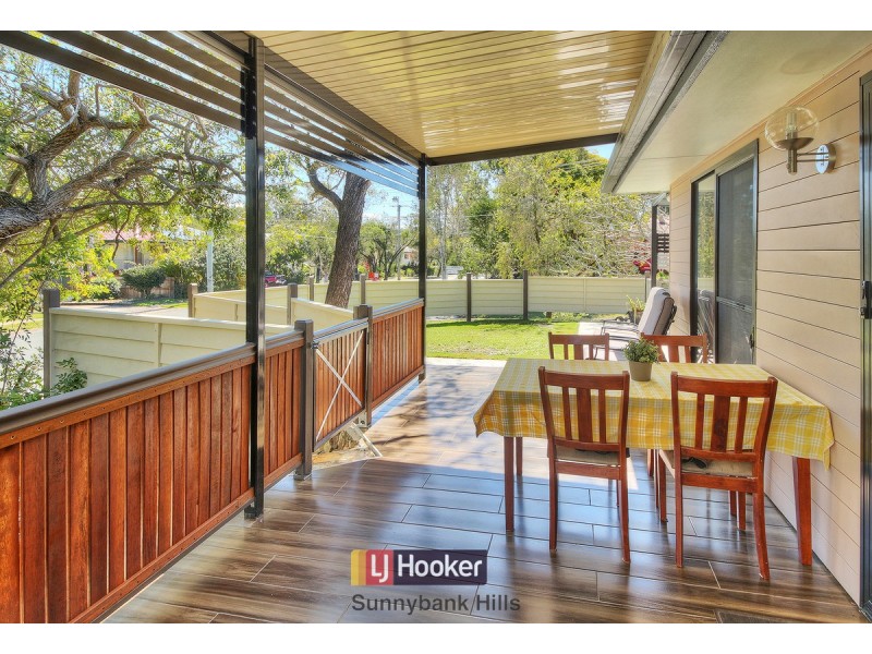 1 Landsborough Street, Rochedale South QLD 4123