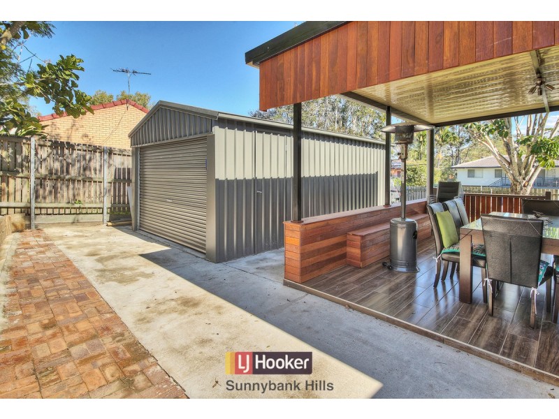 1 Landsborough Street, Rochedale South QLD 4123