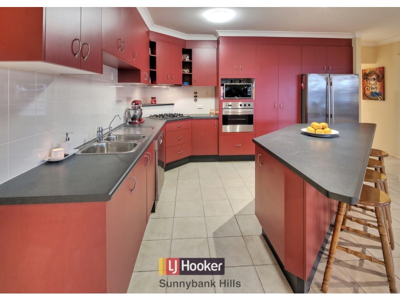 38 Daffodil Crescent, Calamvale QLD 4116