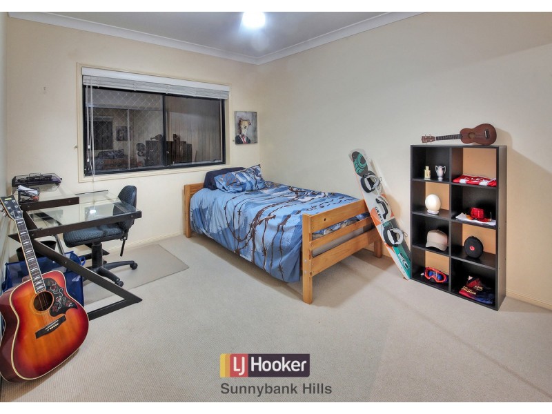 38 Daffodil Crescent, Calamvale QLD 4116