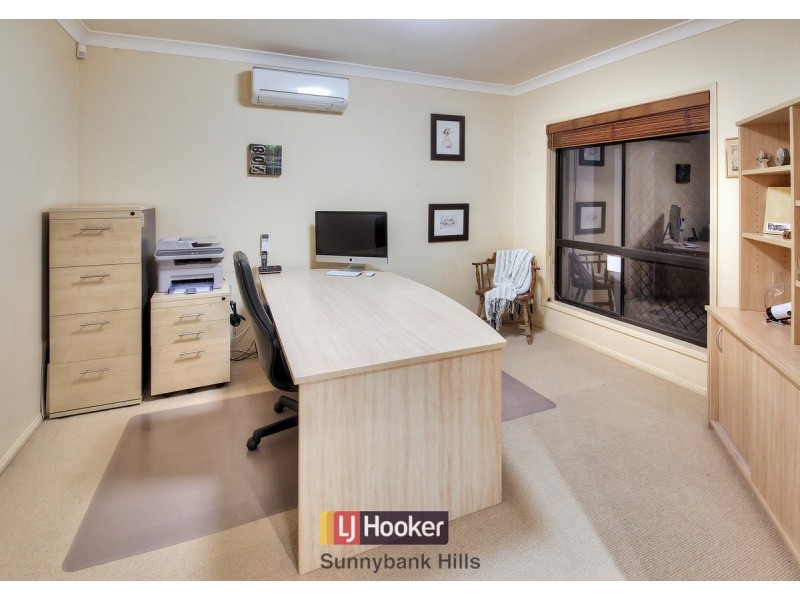 38 Daffodil Crescent, Calamvale QLD 4116