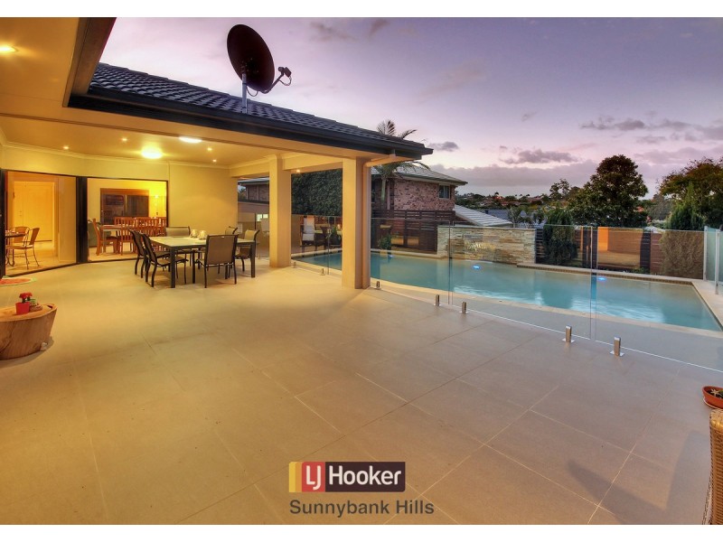 38 Daffodil Crescent, Calamvale QLD 4116