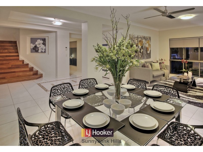 35 Avonlea Place, Eight Mile Plains QLD 4113