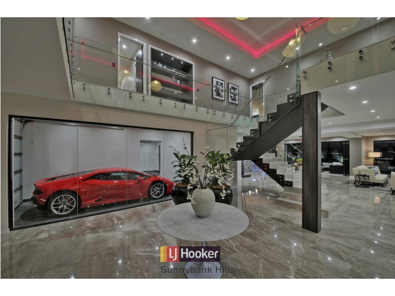 706 Musgrave Road, Robertson QLD 4109