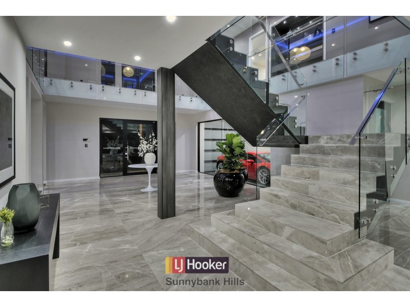 706 Musgrave Road, Robertson QLD 4109