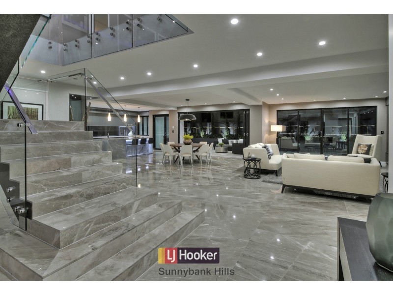 706 Musgrave Road, Robertson QLD 4109