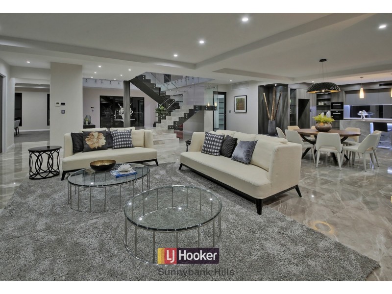 706 Musgrave Road, Robertson QLD 4109