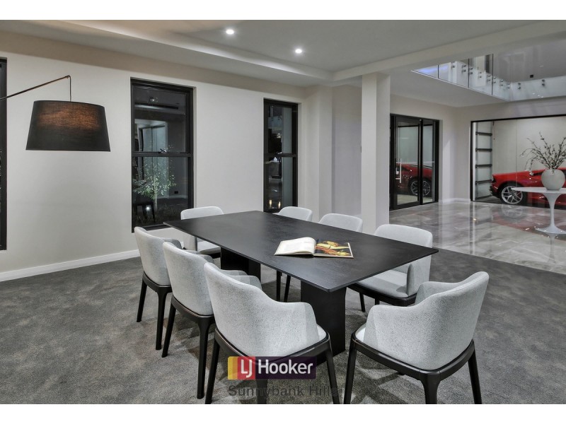 706 Musgrave Road, Robertson QLD 4109