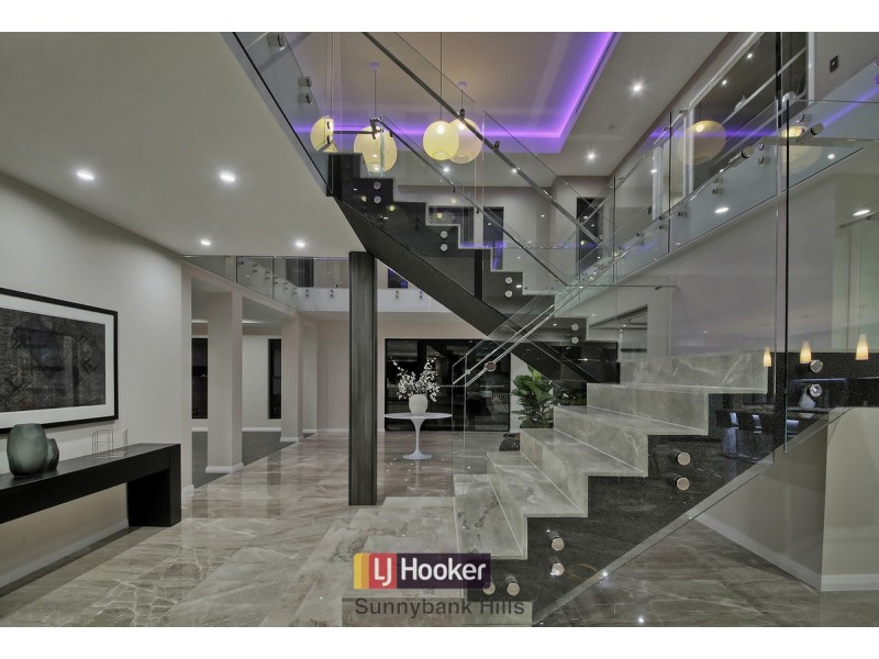 706 Musgrave Road, Robertson QLD 4109