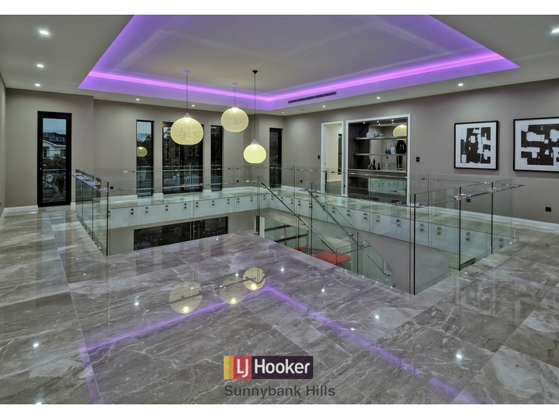 706 Musgrave Road, Robertson QLD 4109