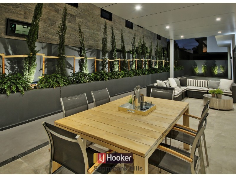 706 Musgrave Road, Robertson QLD 4109