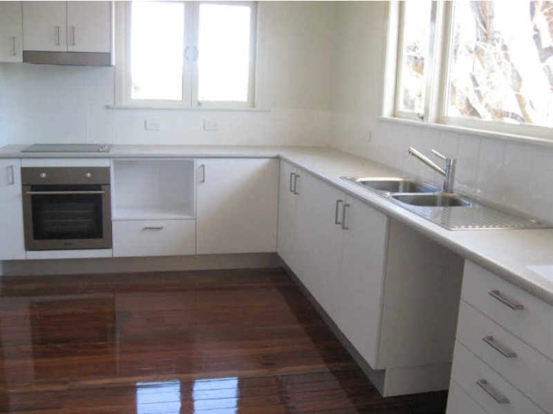 81 Nyleta Street, Coopers Plains QLD 4108