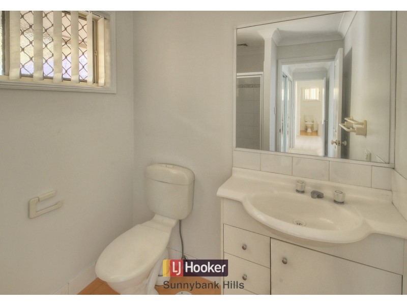 10 Borage Place, Calamvale QLD 4116