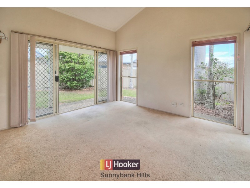 12 Monford Place, Calamvale QLD 4116
