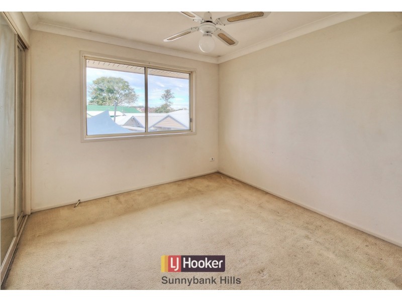 12 Monford Place, Calamvale QLD 4116