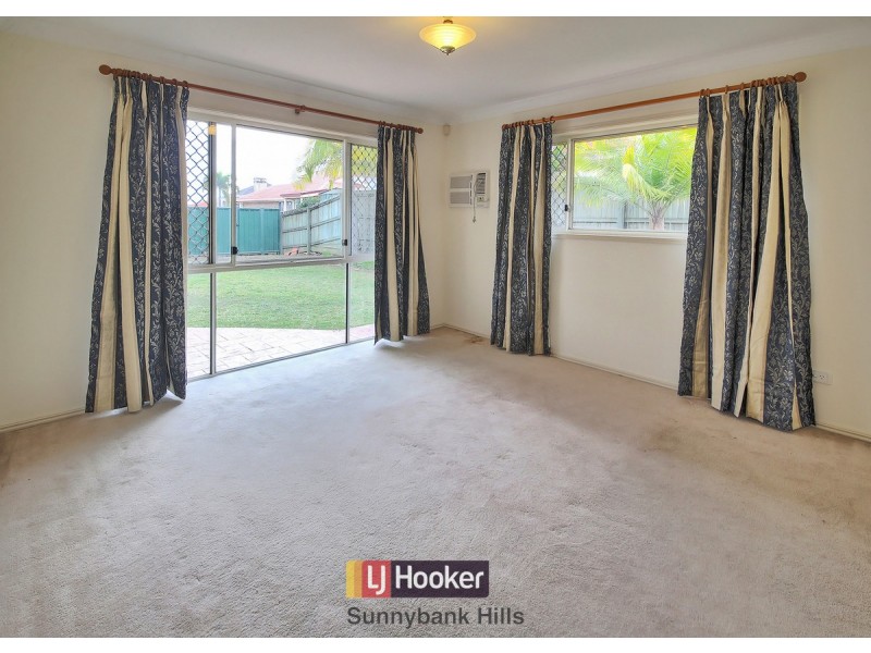 138 Lancaster Circuit, Stretton QLD 4116