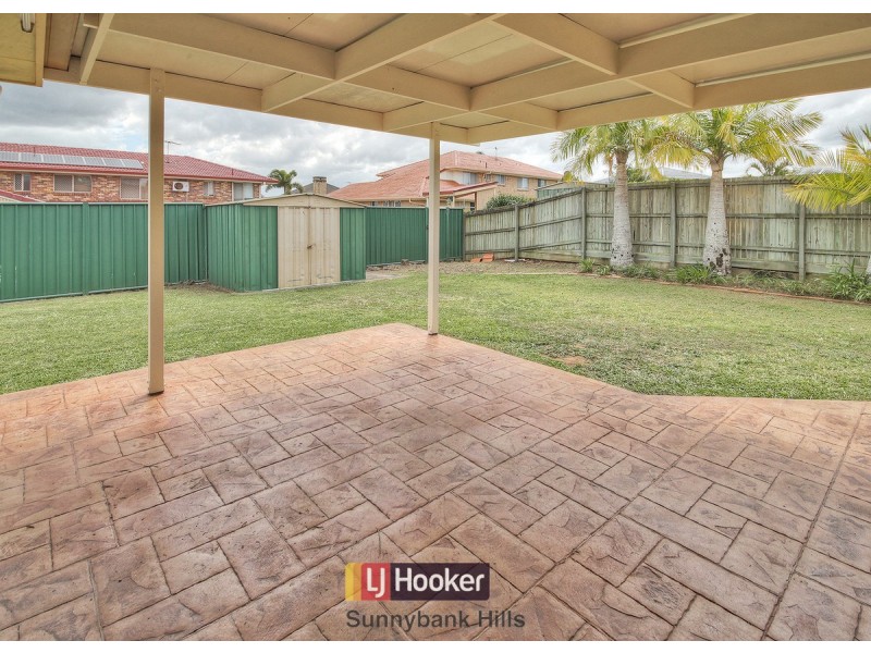 138 Lancaster Circuit, Stretton QLD 4116