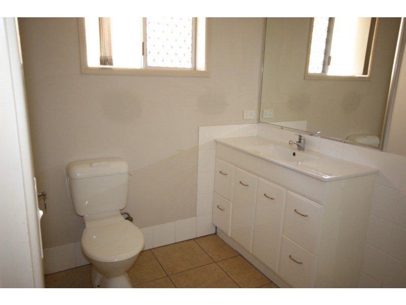 4 Vanessa Street, Sunnybank QLD 4109