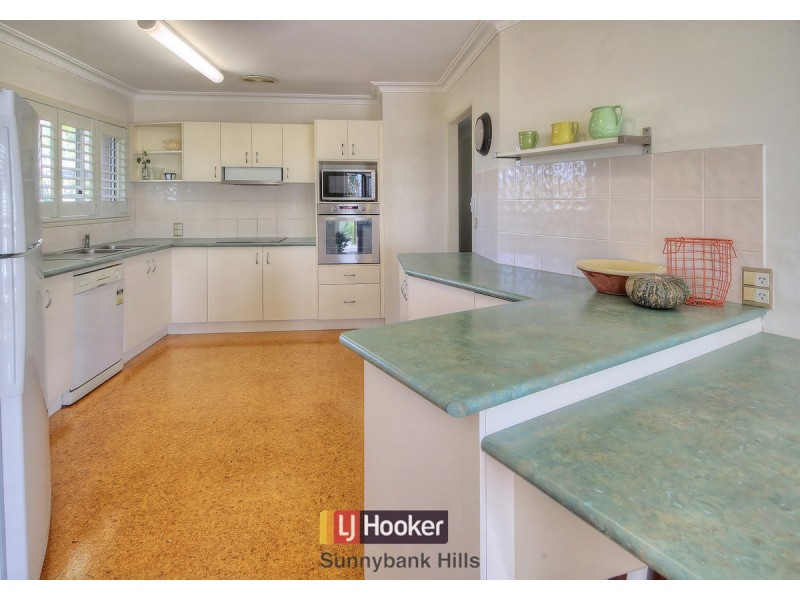 8 Squires Street, Sunnybank Hills QLD 4109