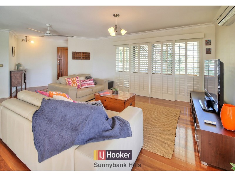 8 Squires Street, Sunnybank Hills QLD 4109