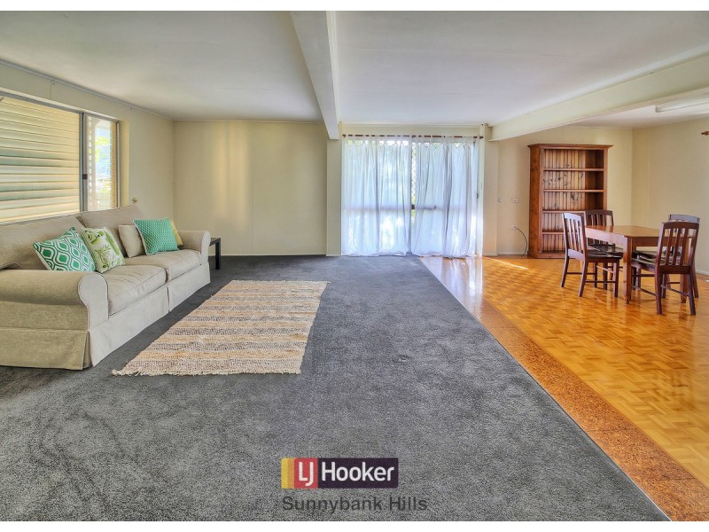 8 Squires Street, Sunnybank Hills QLD 4109