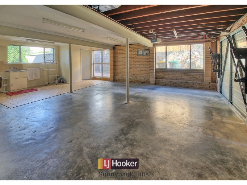 8 Squires Street, Sunnybank Hills QLD 4109