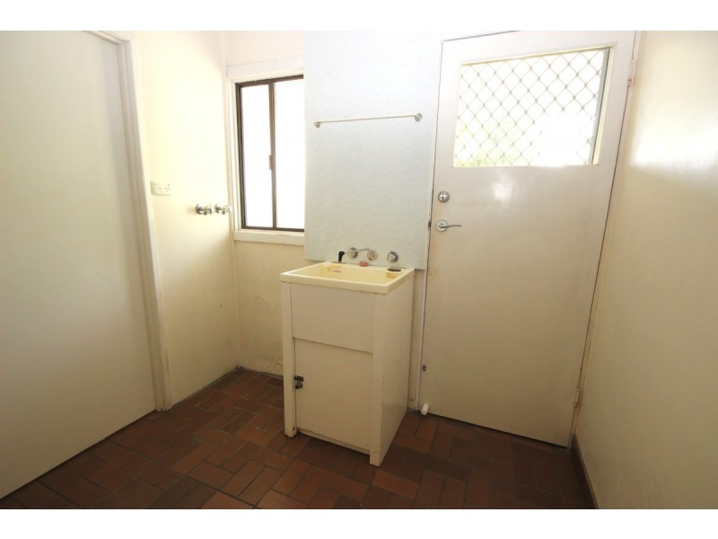 100 Bolton Street, Eight Mile Plains QLD 4113