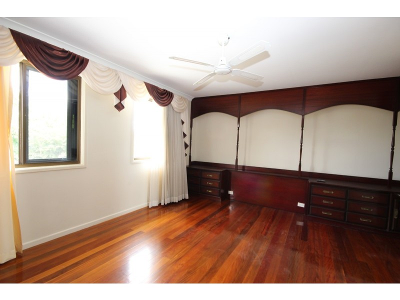 100 Bolton Street, Eight Mile Plains QLD 4113