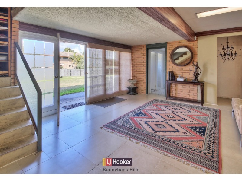 153 Mt Gravatt-Capalaba Road, Upper Mount Gravatt QLD 4122