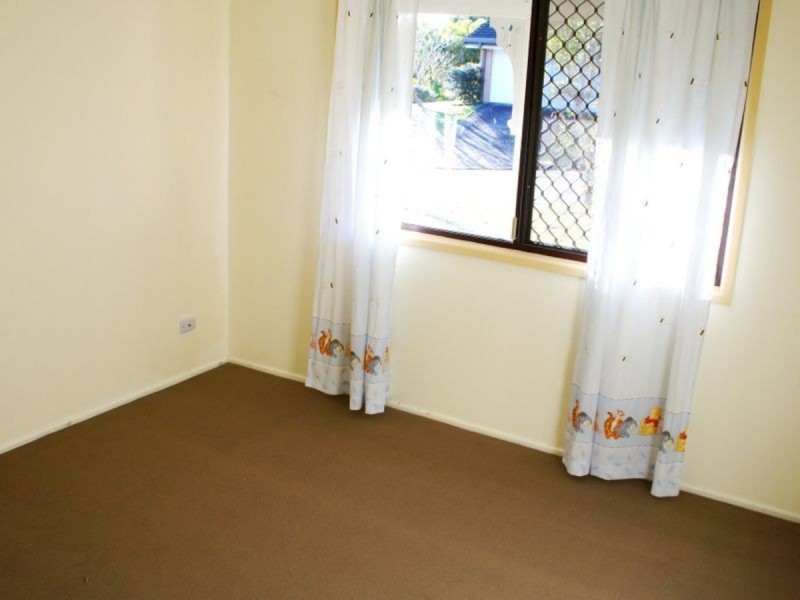 1 Strover Court, Springwood QLD 4127