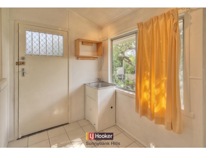 110 Lang Street, Sunnybank Hills QLD 4109